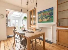 Arty House with Garden in Central Bristol