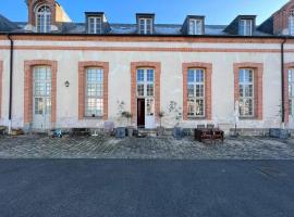 Les écuries du Roi - Château de Fontainebleau, hotel in Fontainebleau