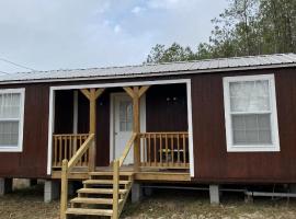 Louisiana State Cabin, hotel with parking in West Point