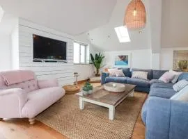 Sea View House