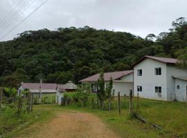 Sitio São Francisco de Assis, hotel in São Pedro de Alcântara