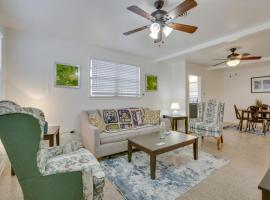 New Orleans Area Home about 5 Mi to City Park!: Metairie şehrinde bir otel