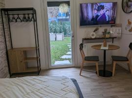 Perle Urbaine : Jardin Spacieux!, self-catering accommodation sa Saint-Gratien