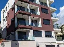 Adria By The Sea Lux Apartments