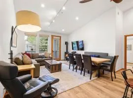Palisades Tahoe Lodge Rentals Premium Two Bedroom #805