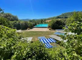 Adam House - beautiful exc Pool - sleeps 8