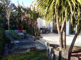 Maison familiale entre parc et plage, hotell i Saint-Nazaire