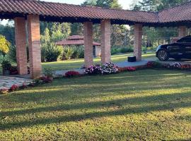 Casa de Campo, country house in Colônia Murici