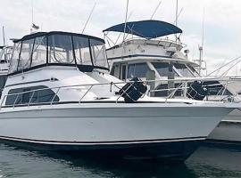 Delightful 2 Bdrm Sport Yacht with Pool, barco en Pompano Beach