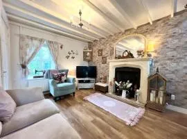 Wisteria Cottage an authentic and enchanting cottage experience