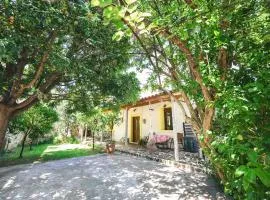 Small Villa Gerani