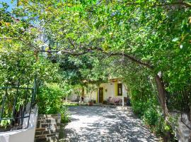 Small Villa Gerani, budjettihotelli kohteessa Agios Vlasios