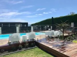Luxury 2 Bdrm Ground Level Apt with Private Pool located on Scarborough Hill Sumner Christchurch