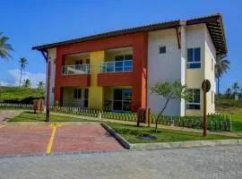 Apartamento na Praia do Baixio, Condomínio Fechado Pé na Areia