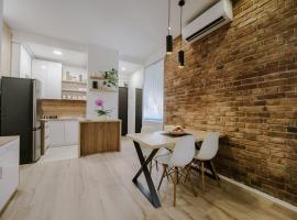 Apartment British Square with parking