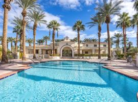 Desert Paradise by VARE - Puerta Azul - Pool & Spa, hôtel avec golf à La Quinta