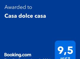 Casa dolce casa、ヴィアレッジョにあるヴィアレッジョ駅の周辺ホテル