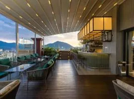 Hotel Shambala