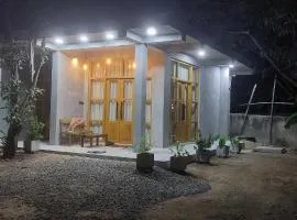 Tiny house