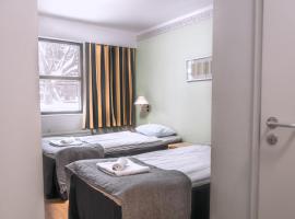 Hotelli Tiiliriihi, serviced apartment in Espoo