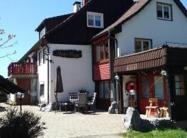 Haus Biggi - Ferienwohnung Säntis, hotel sa Weiler-Simmerberg