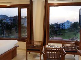 Hotel Park Street: Pathankot şehrinde bir otel