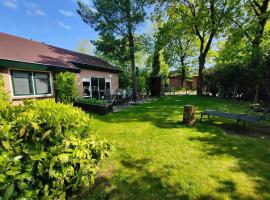 Holiday Home in Garderen with Garden, hotel v destinaci Garderen