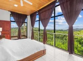 Exquisite and Spacious 250m Villa in Coco PentL