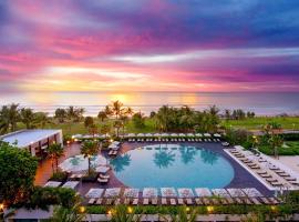 Pullman Phuket Karon Beach Resort, accessible hotel in Karon Beach