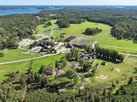 Siggesta Gård – hotel w mieście Värmdö