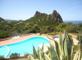 Villini Cala del Sole - INFINITYHOLIDAYS: Costa Paradiso'da bir otel