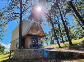 Le Petite Chalet Mazamitla, Hotel in Mazamitla