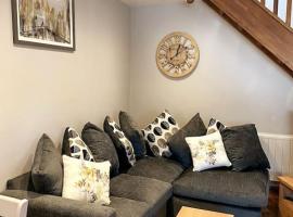 Cosy annex in the gateway to the lakes, holiday home in Burneside