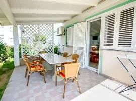 Apartment mit Klima, WiFi, BBQ und Garten