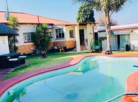 Terrys Cozy Homestay、ジャーミストンのファミリーホテル