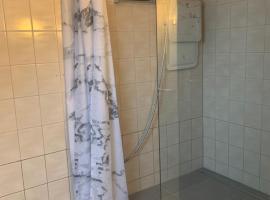 Ferienwohnung, Hotel in Oberems