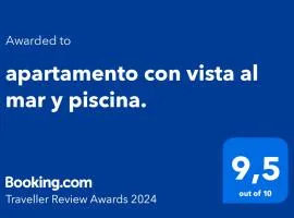 apartamento con vista al mar y piscina.