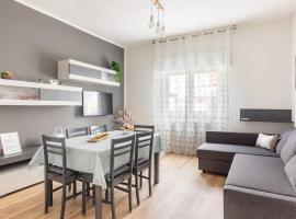 monji apartment, hotel a Faenza