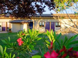 Logis Le Mistral - Montélimar Sud, hotel en Châteauneuf-du-Rhône