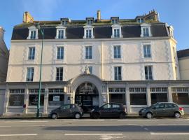 Résidence Le Rochebonne: Saint-Malo şehrinde bir apart otel