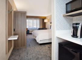 Holiday Inn Express Flagstaff by IHG, hotel in Flagstaff