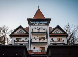 Pensiunea Sylvania, hotel em Sovata