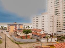 100 m da praia elevador garagem, hotel in Mongaguá