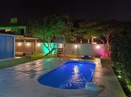 Casa em Atlântida com Piscina