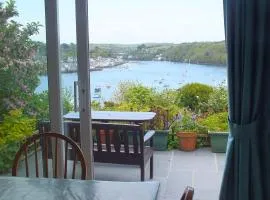 3 Bed in Polruan PC052