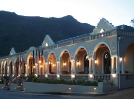 The Royal Hotel, hotel em Riebeek-Kasteel