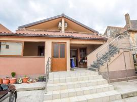 Apartments Ornella, hotel v destinaci Pašman