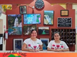 Hotel Del Valle, hôtel avec parking à El Naranjo