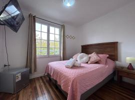 Casa Di Patti B & B, hotell sihtkohas Santiago