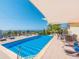 Freedom Villa, hotel in Argaka